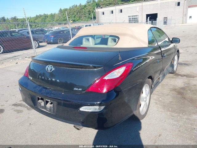 Toyota Camry Sle