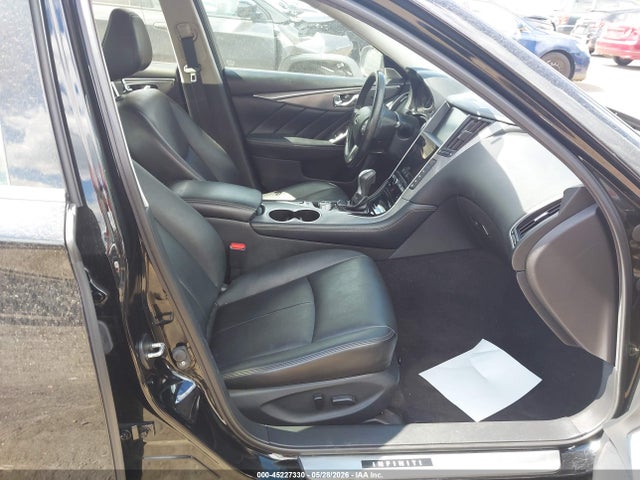 INFINITI Q50 2.0t Premium