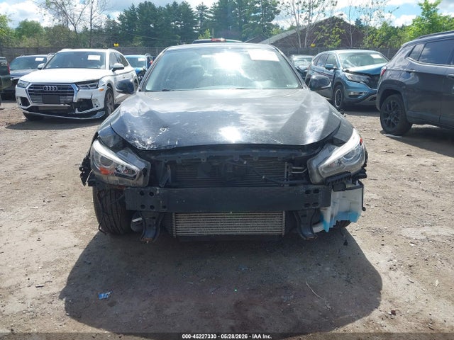 INFINITI Q50 2.0t Premium
