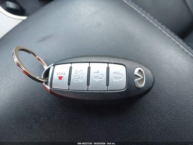 INFINITI Q50 2.0t Premium