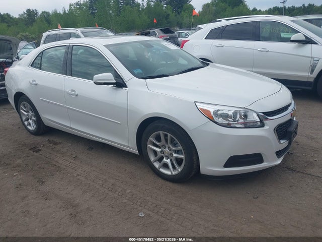 Salvage Chevrolet Malibu Image