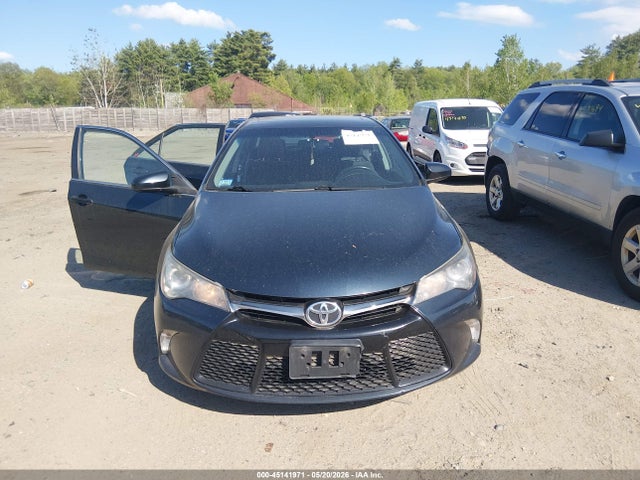 Toyota Camry Se