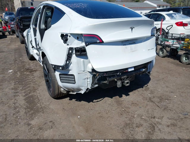 Tesla Model Y Long Range Dual Motor All-wheel Drive