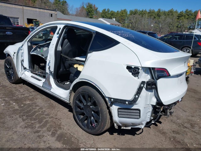 Tesla Model Y Long Range Dual Motor All-wheel Drive