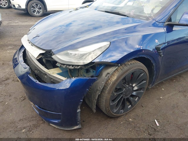 Tesla Model Y Performance Dual Motor All-wheel Drive