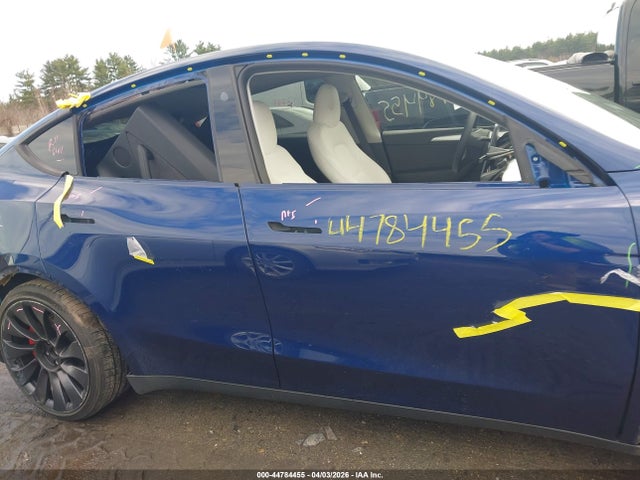Tesla Model Y Performance Dual Motor All-wheel Drive