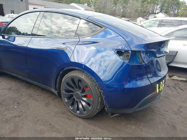 Tesla Model Y Performance Dual Motor All-wheel Drive