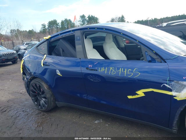 Tesla Model Y Performance Dual Motor All-wheel Drive