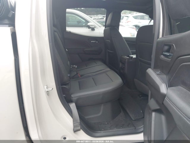 GMC Canyon Elevation, 4wd
