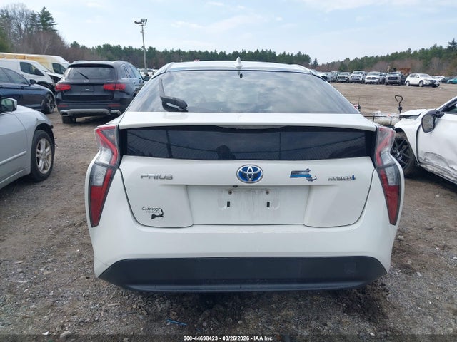 Toyota Prius Two