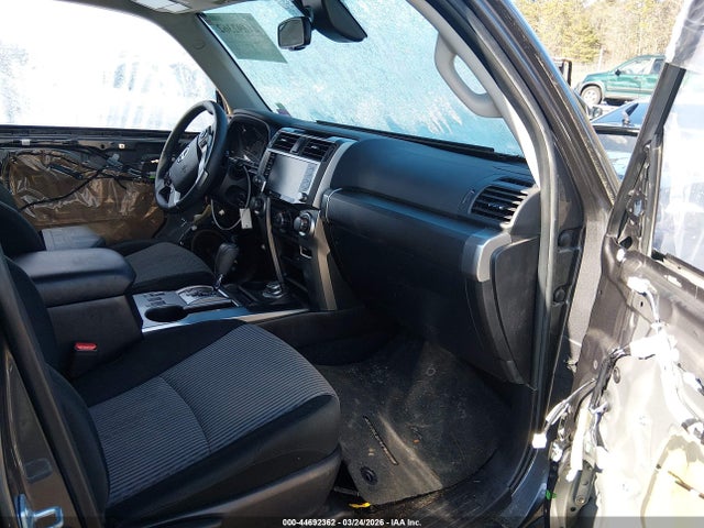 Toyota 4Runner Sr5