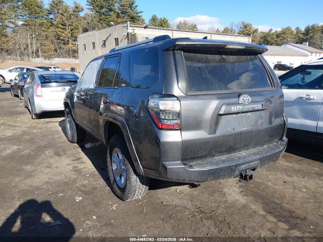 Toyota 4Runner Sr5