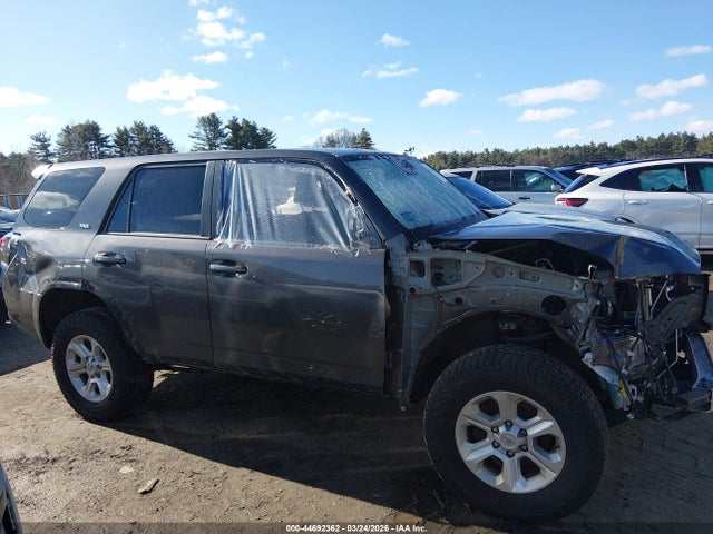 Toyota 4Runner Sr5