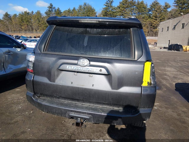 Toyota 4Runner Sr5