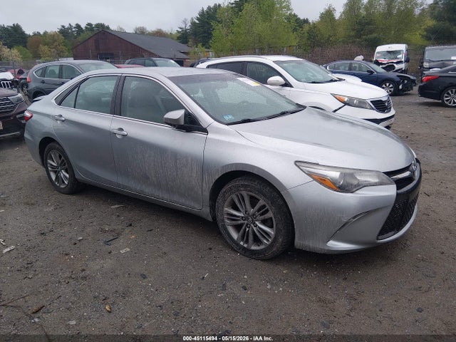 Salvage Toyota Camry Image