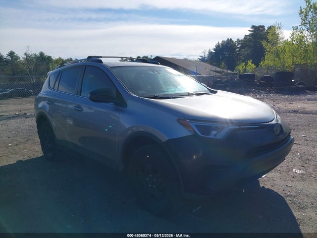 Salvage Toyota RAV4 Image