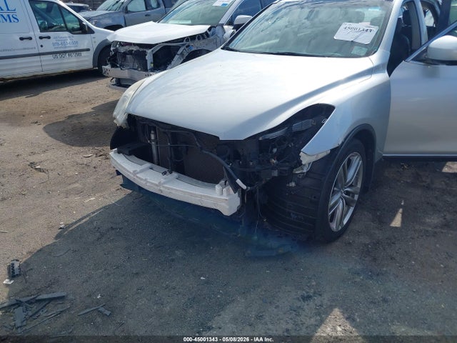 INFINITI Ex Journey