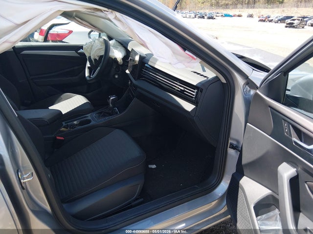 Volkswagen Jetta 1.5t S