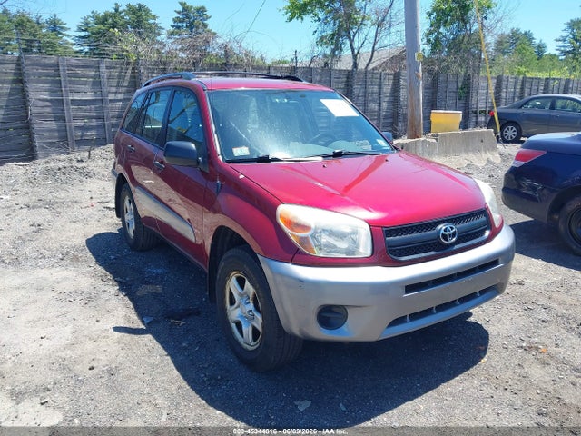 Salvage Toyota RAV4 Image