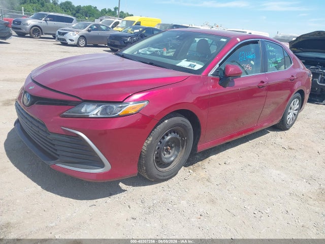 Toyota Camry Le Hybrid