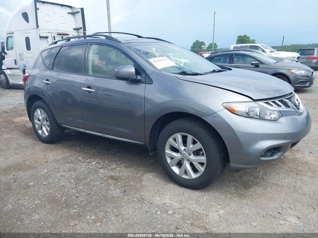 Salvage Nissan Murano Image
