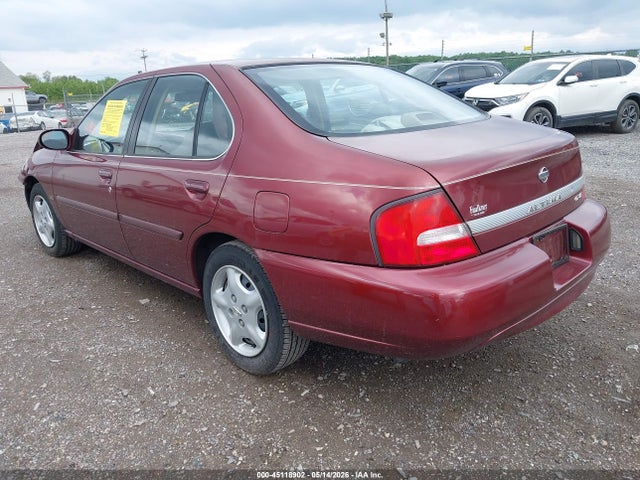 Nissan Altima Gxe
