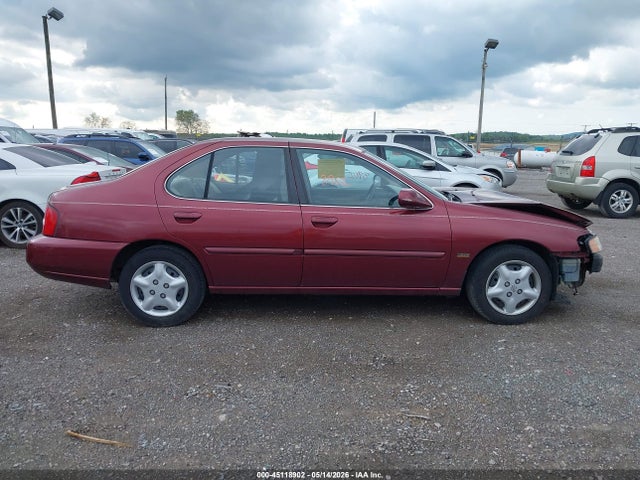 Nissan Altima Gxe