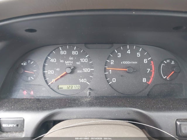 Nissan Altima Gxe