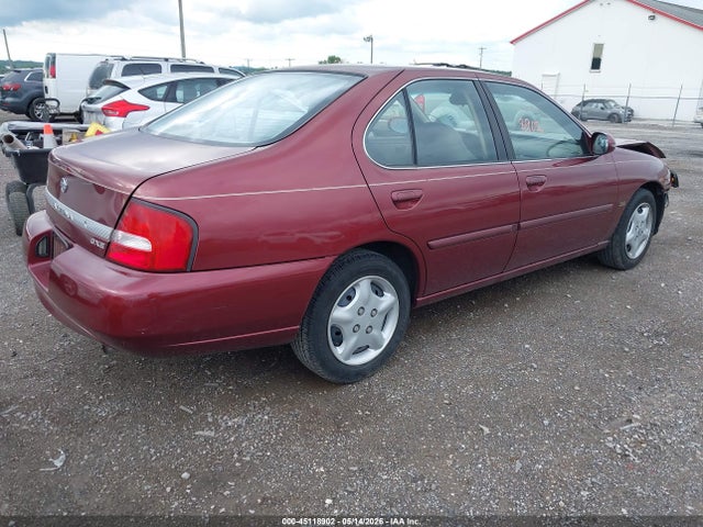 Nissan Altima Gxe