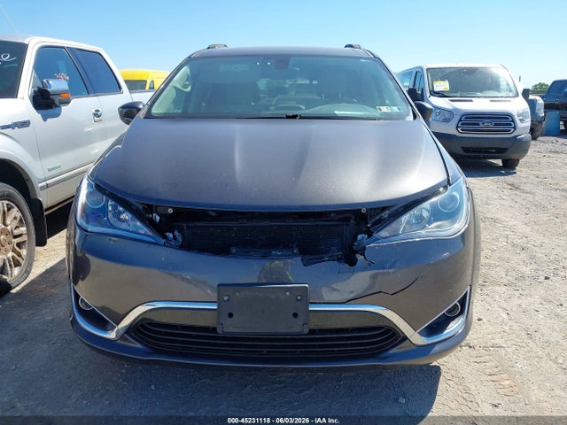 Chrysler Pacifica Touring Plus