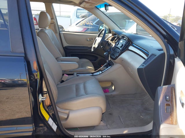 Toyota Highlander Limited V6