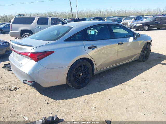 Toyota Avalon Xse Nightshade Hybrid