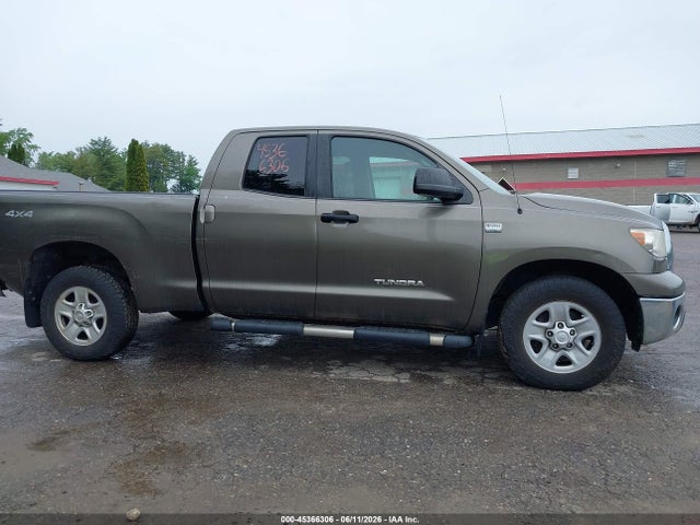 Toyota Tundra Base 4.7l V8