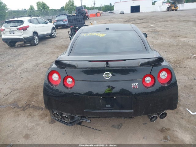 Nissan GT-R Premium