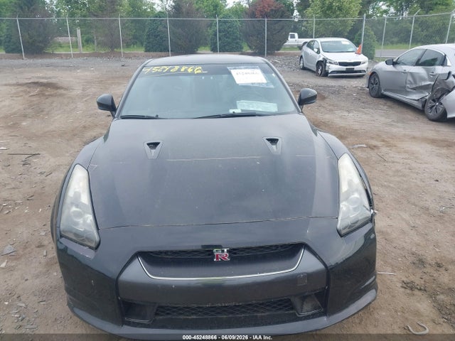 Nissan GT-R Premium