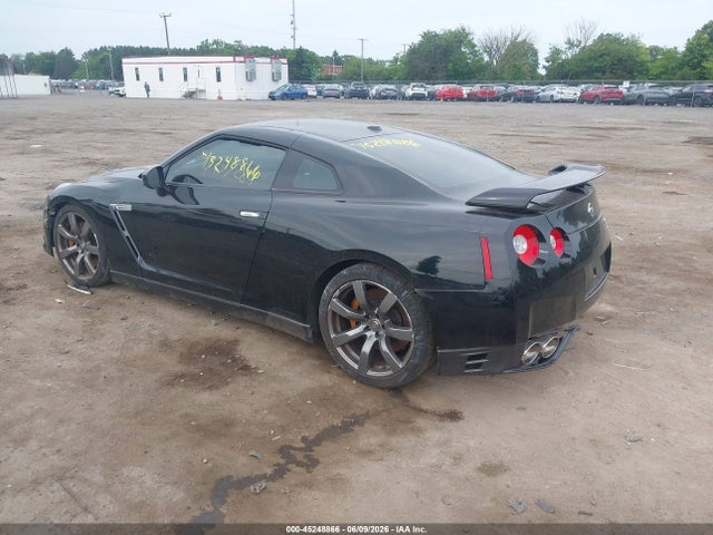 Nissan GT-R Premium