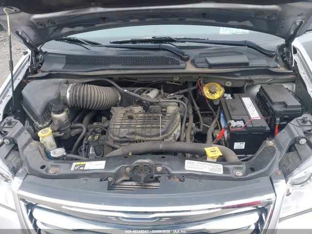 Chrysler Town & Country Touring