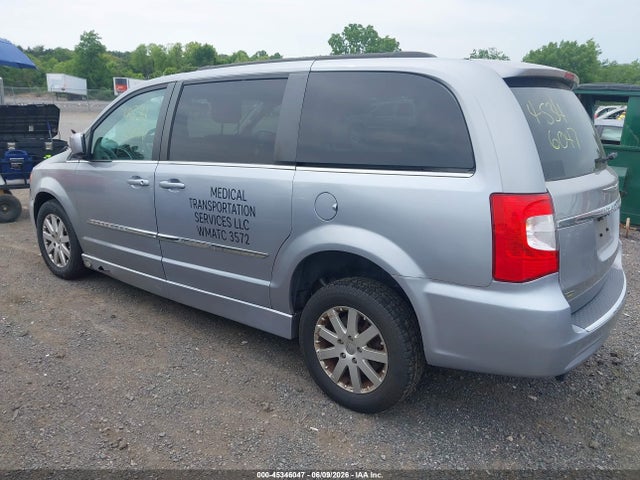 Chrysler Town & Country Touring