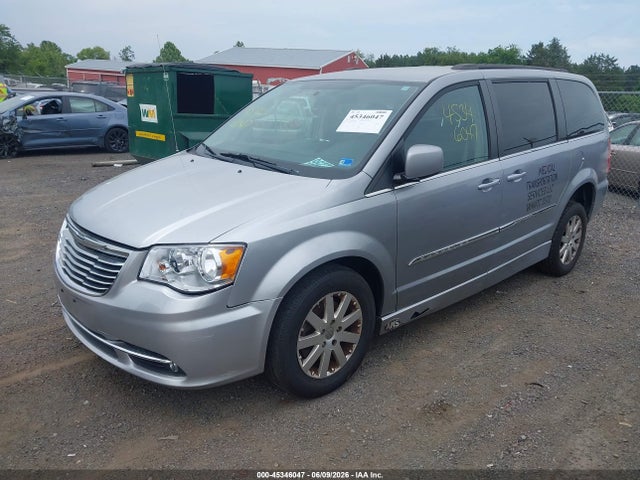 Chrysler Town & Country Touring