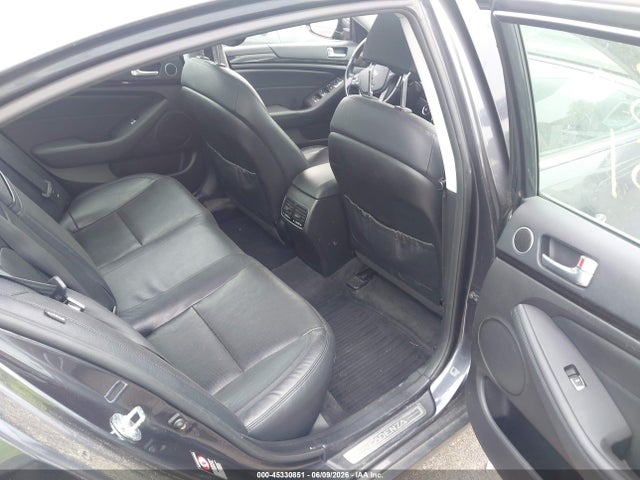 Kia Cadenza Premium