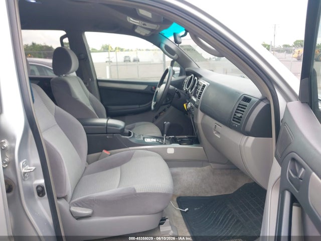 Toyota 4Runner Sr5 V6