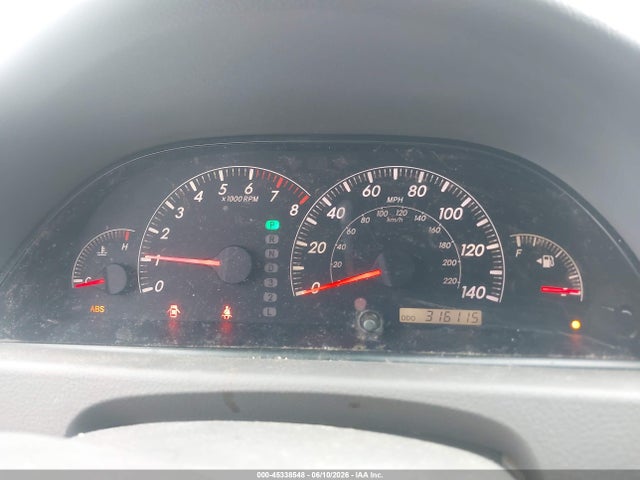 Toyota Camry Le V6