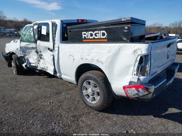 Ram 2500 Big Horn  4x4 6'4 Box