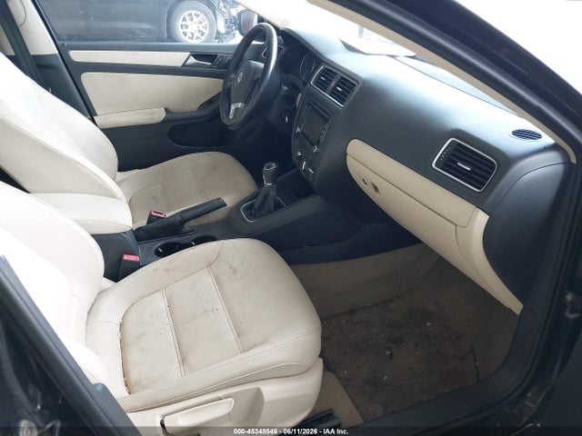 Volkswagen Jetta 2.5l Se