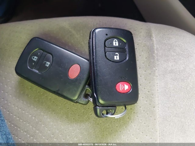 Toyota Prius Two