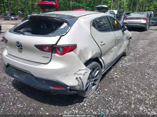 Mazda Mazda3 Preferred