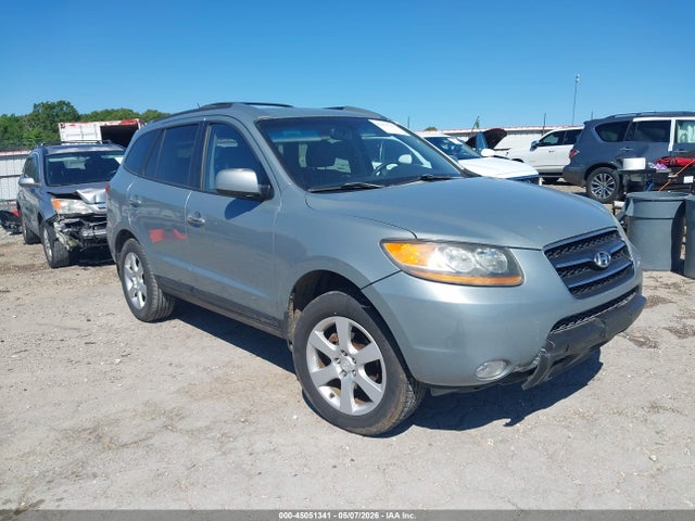 Salvage Hyundai SANTA FE Image