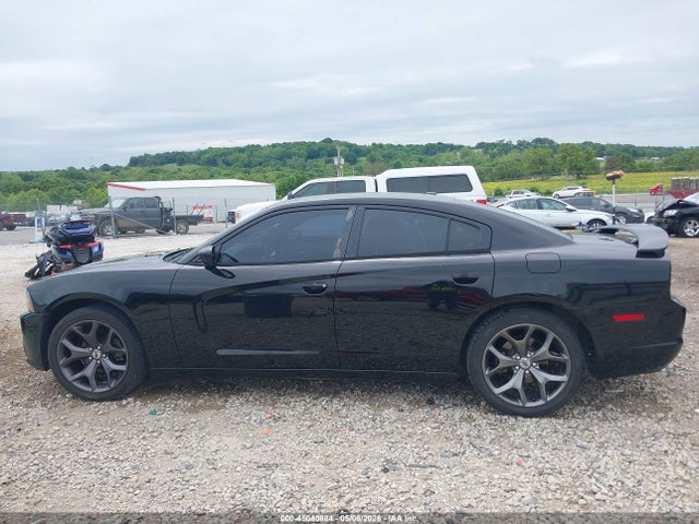 Dodge Charger Sxt