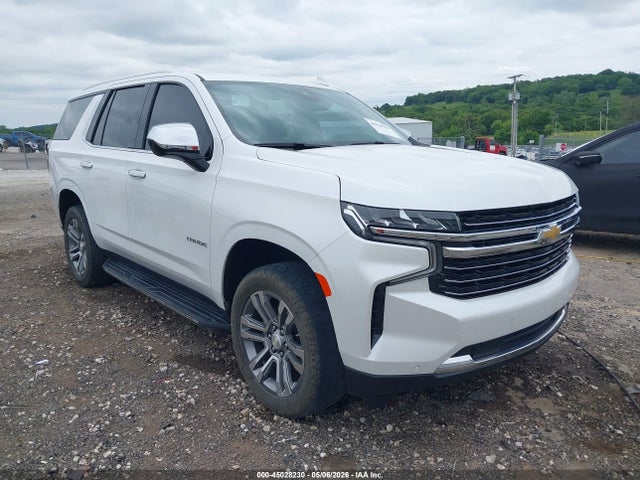 Salvage Chevrolet Tahoe Image