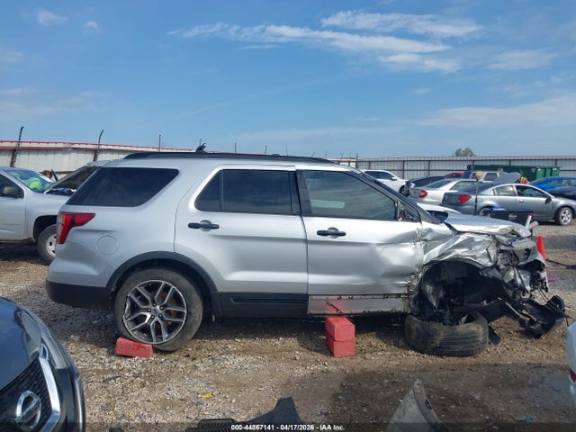 Ford Explorer Sport
